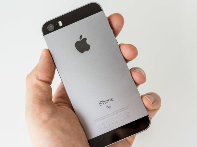 iPhone SE