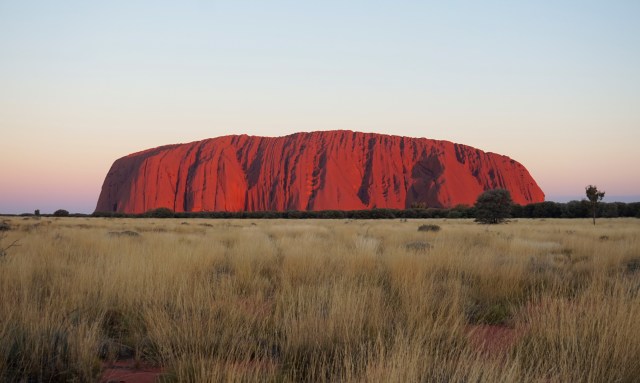 Pic 2017-0911 05 Uluru 620 PM