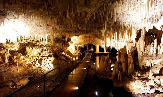 Pic 2017-1114 04 Lake Cave (15) Edit