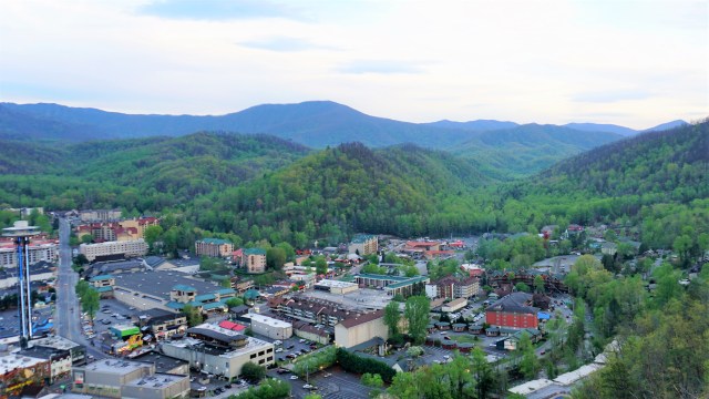 Pic 2019-0417 11 Gatlinburg Skylift (37) edit