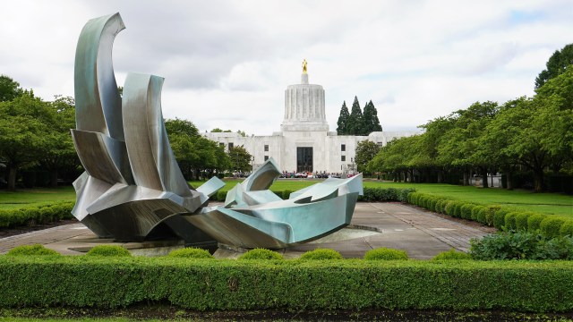 Pic 2019-0623 01 Salem Oregon State Capitol (7) edit